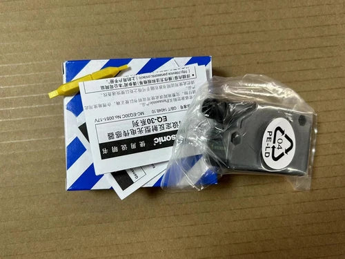 EQ-34-PN-J reflective photoelectric sensor switch