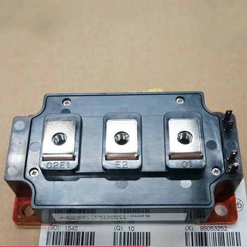1PC  Mitsubishi CM150DC1-24NFM free shipping