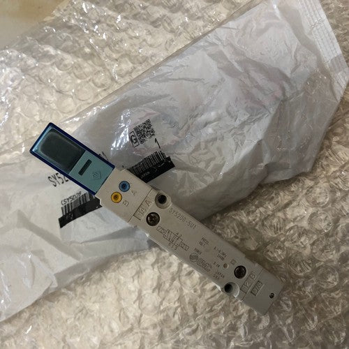 one  for SMC SY5200-5U1 Solenoid Valve in bag Free shipping