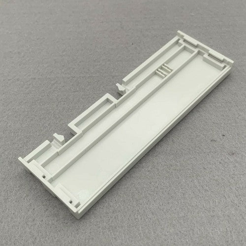 One Beckhoff EL9011 PLC Module EL 9011