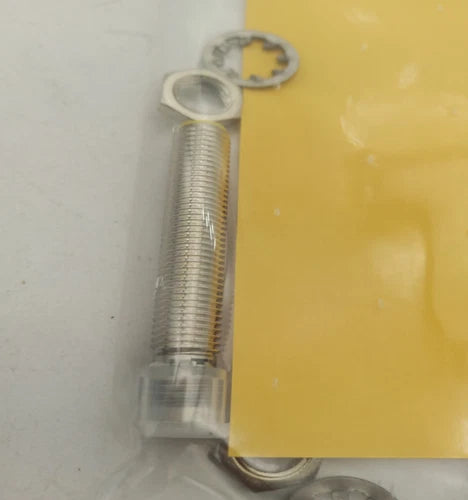 1PC BI2U-EG08-AP6X-V1131   Proximity switch