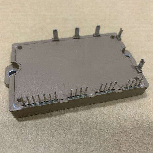 One  IGBT MODULE For FUJI 6MBP50VBA060-50 Free Shipping