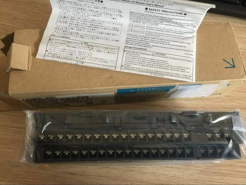 Mitsubishi In Box PLC output module AJ65SBTB1-32TE1 One year warranty