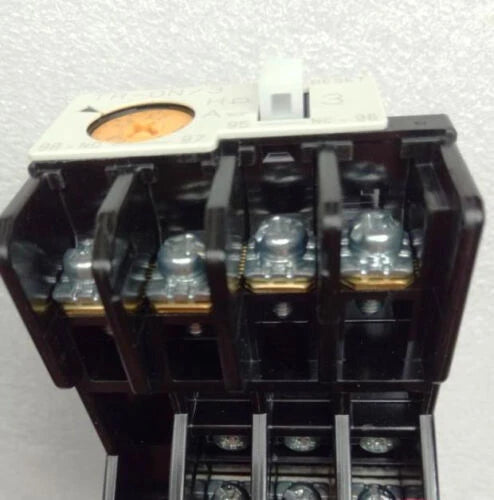 1PC  Thermal Overload Relay    TR-ON/3 2.8-4.2A  TRON/3