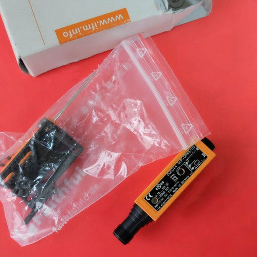 For IFM OU5044  Photoelectric Sensor Free Shipping