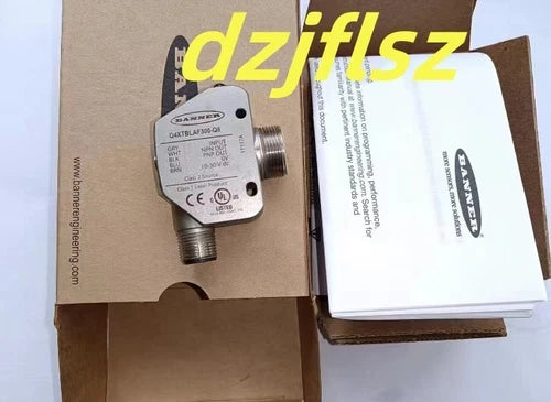 1pcs   RANGE SENSOR Q4XTBLAF300-Q8