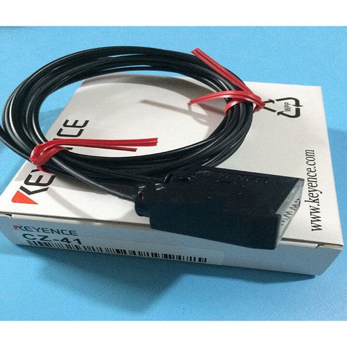 1pcs  keyence CZ-41 Digital fiber optic sensor one Year Warranty