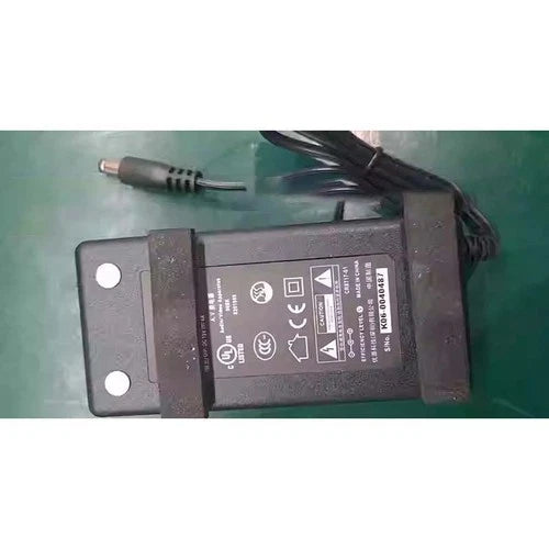 1PC For  Electronic keyboard Power Charger Adapter   PA700 PA1000 PA600 PA900