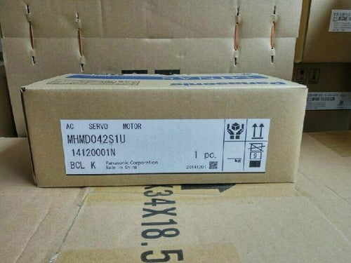 For Panasonic MHMD042S1U  AC Servo Motor Free Shipping