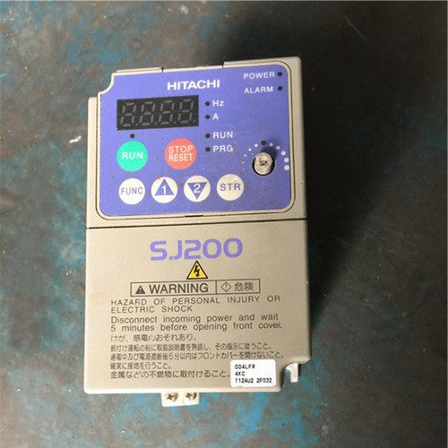 One  Hitachi Inverter SJ200-004LFR 0.4KW Fast Delivery