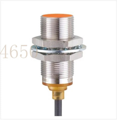 1PC   IGS714 sensor Proximity switch