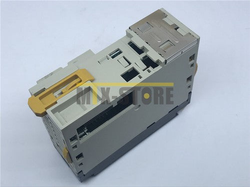 1PC  Omron PLC I/O Unit CJ1W-II101 CJ1WII101