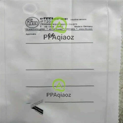1PC  IFM IFT203 Proximity Switch Free Shipping