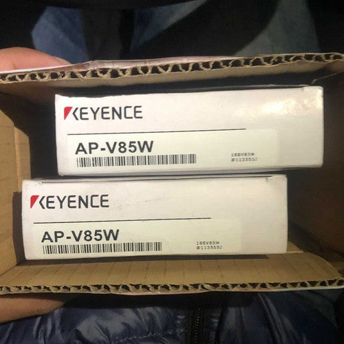 for keyence Amplifier pressure sensor AP-V85W one Year Warranty