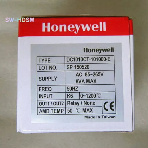 1PC   Temperature Controller DC1010CT-101000-E