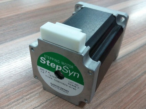 1 pcs SANYO DENKI STEPSYN 103H7823-0740 Motor stepping motor