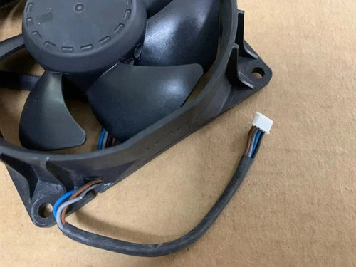 1PC 12V 2.21W 92*92*25mm 4Pin Projector Cooling Fan   PF92251V3-D060-S99