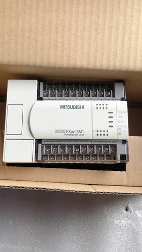 Mitsubishi in box FX2N-16MT-001 Programmable Controller