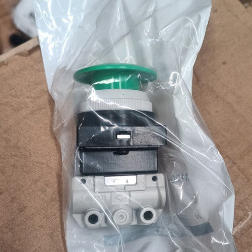one  SMC VM130-01-30GA mechanical valve in bag Free shipping