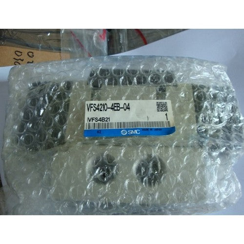 ONE   SMC solenoid valve VFS4210-4EB-04 Free shipping