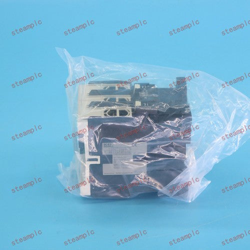 One  AC contactor For FUJI SC-E3P 110V Free Shipping