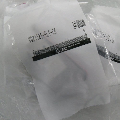 one   SMC VQZ1121-5L1-C6 solenoid valve Free shipping