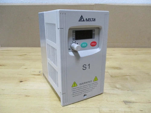 1pcs  VFD007S43A Delta inverter 380V 0.75KW Free delivery