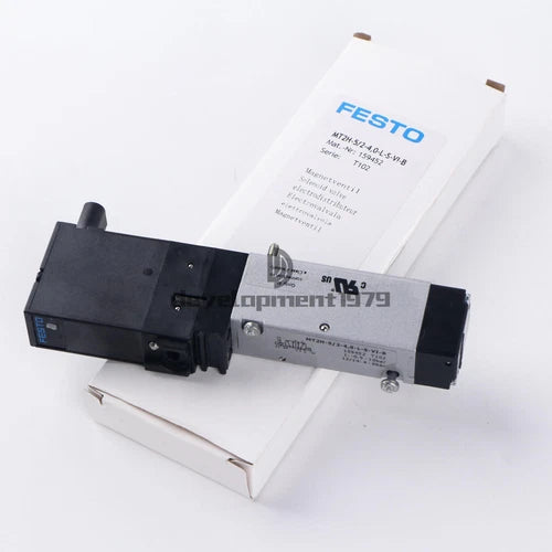 1PC   MT2H-5/2-4,0-L-S-VI-B 159452 solenoid valve