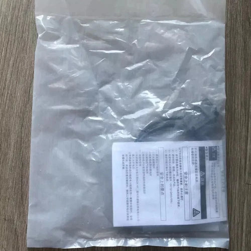 E3Z-LL81-M3J  Omron Photoelectric Switch E3ZLL81M3J
