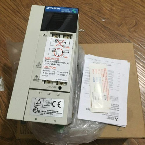 ONE  Mitsubishi In Box AC SERVO Driver MR-J2S-100CL free shipping