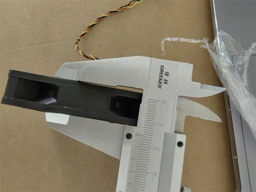 1PC   12V 0.41A 7CM 7015 3-wire cooling fan MGT7012ZB-O15
