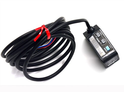 SUNX LX-101 RGB Color Digital Mark Sensor - NPN - 2m Cable