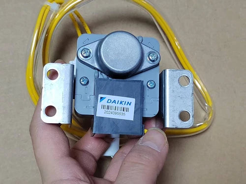 1PCS FOR  P220DB-029   Ductwork drainage pump