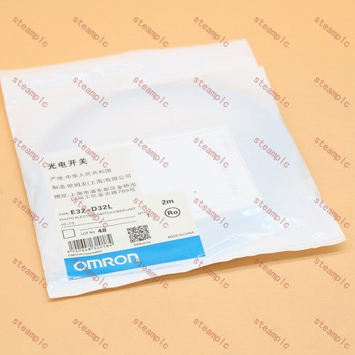 1pc OMRON  Photoelectric Switch Fiber Unit E32-D32L 2M Free SHIP