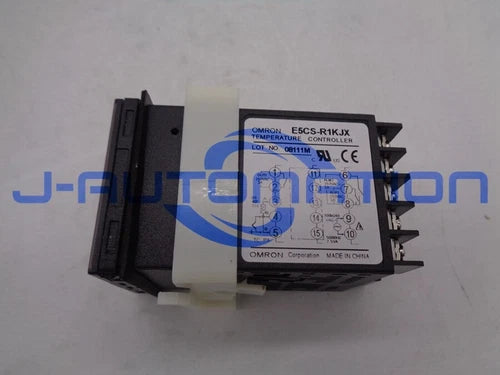 1PCS TEMPERATURE CONTROLLER E5CS-R1KJX E5CSR1KJX / TEMPERATURE CONTROL