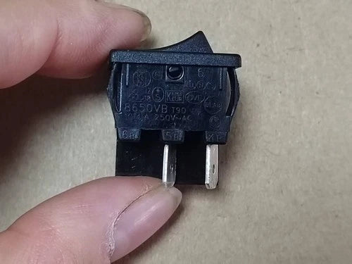 2pcs  Rocker Switch V6XF CH  8650VB 4pins NO-OFF 10A 250VAC