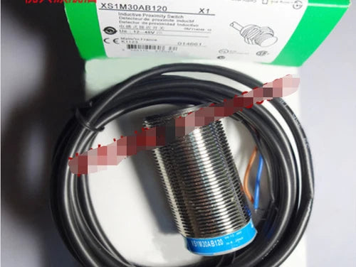1PCS  XS1M30AB120 Proximity Switch