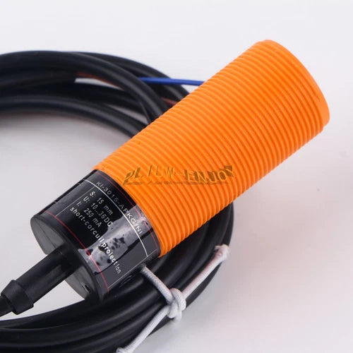 1PCS FOR KI5001 KI-3015-APKG/NI   Efector Proximity Switch
