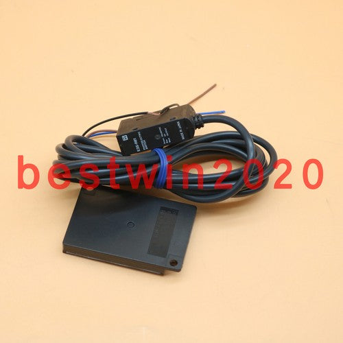 OMRON Photoelectric Sensors E3S-R61 E3S-R61 free shipping