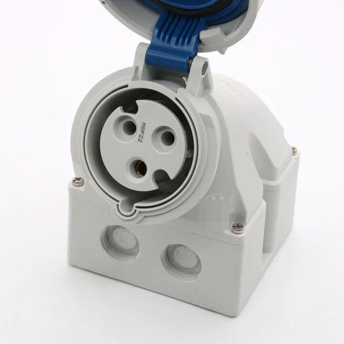 1PCS TYP 9351 （1202） 32A 3P 230V IP67 INDUSTRIAL PLUG