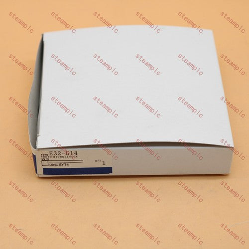 1PC OMRON  PLC Photoelectric Switch Fiber Unit E32-G14 E32G14 spot stock