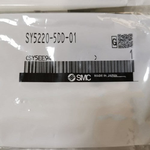 one   SMC SY5220-5DD-01 solenoid valves Free shipping