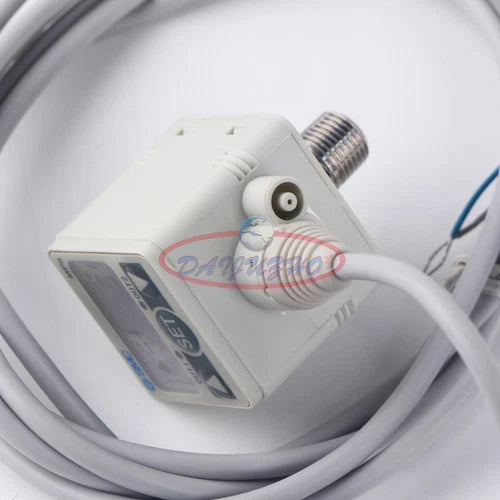1X  ISE40-01-22L-M Digital pressure sensor