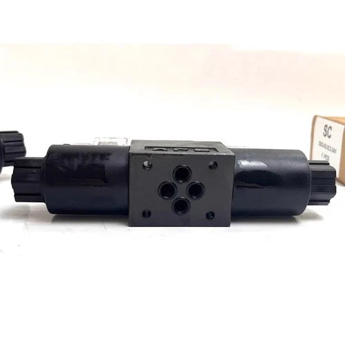 For Excavator Wood Grabber 12V/24V Hydraulic Double Head Solenoid Diverter Valve
