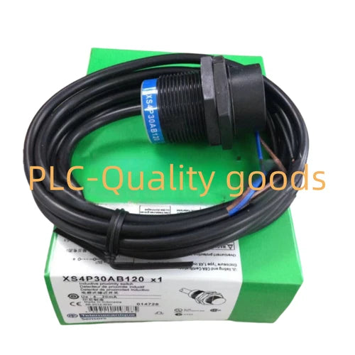1PCS  Schneider Telemecanique XS4P30AB120 Sensor Proximity Switch free ship