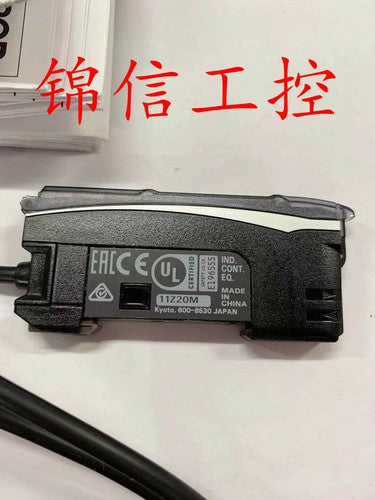 1PCS Omron E3NX-FA41 photoelectric switch sensor