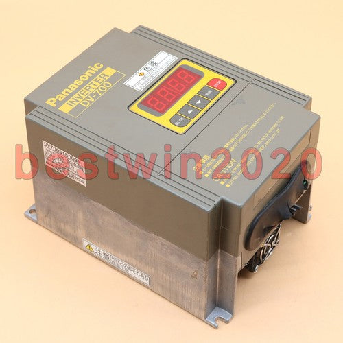 For Panasonic DV700S1500B1 220V 1.5KW  inverter Free Shipping