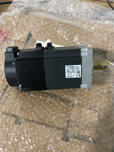 ONE  Mitsubishi Servo Motor HG-KN73BJ-S100 1 year warranty