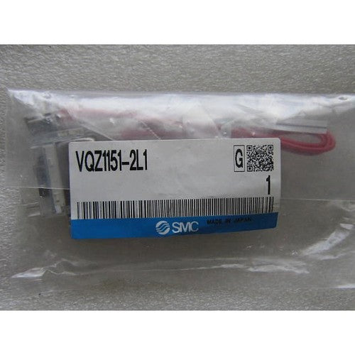 ONE  SMC VQZ1151-2L1 solenoid valve Free shipping