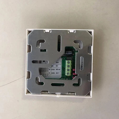 1PCS FOR   Indoor Humidity And Temperature Transmitter  SRC-H1T1-A3